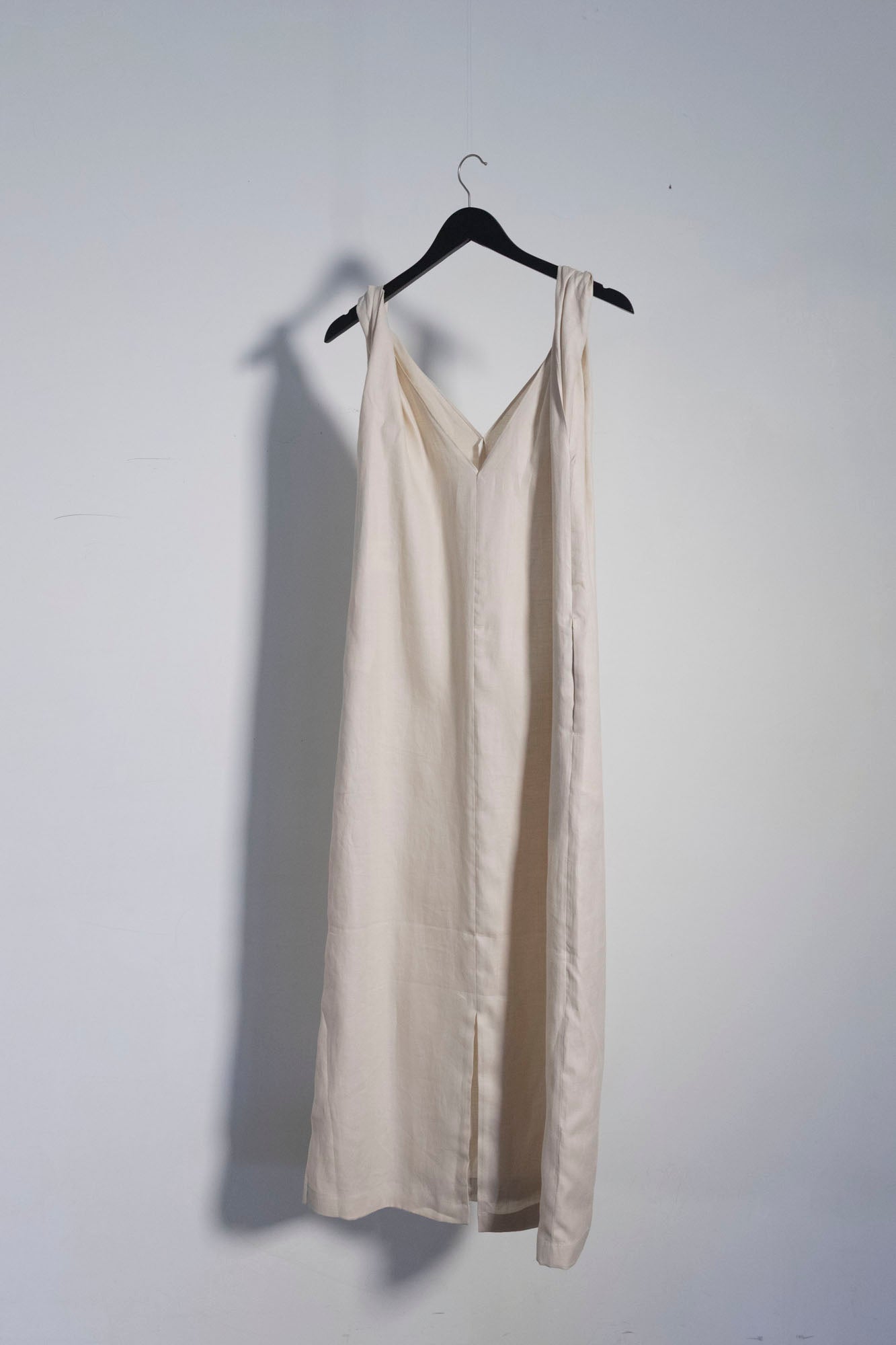 Knotted Shoulder Maxi Dress