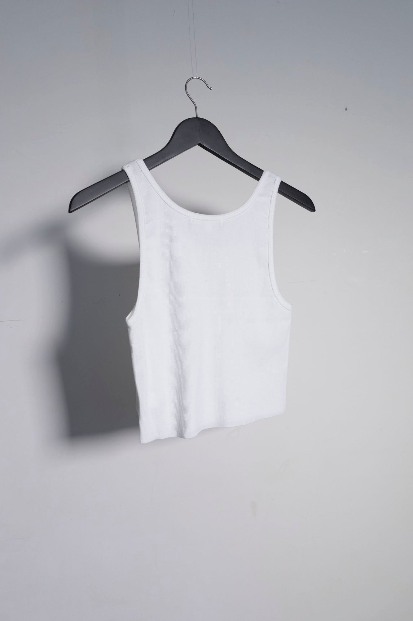 Cropped Scoop Neck Tank