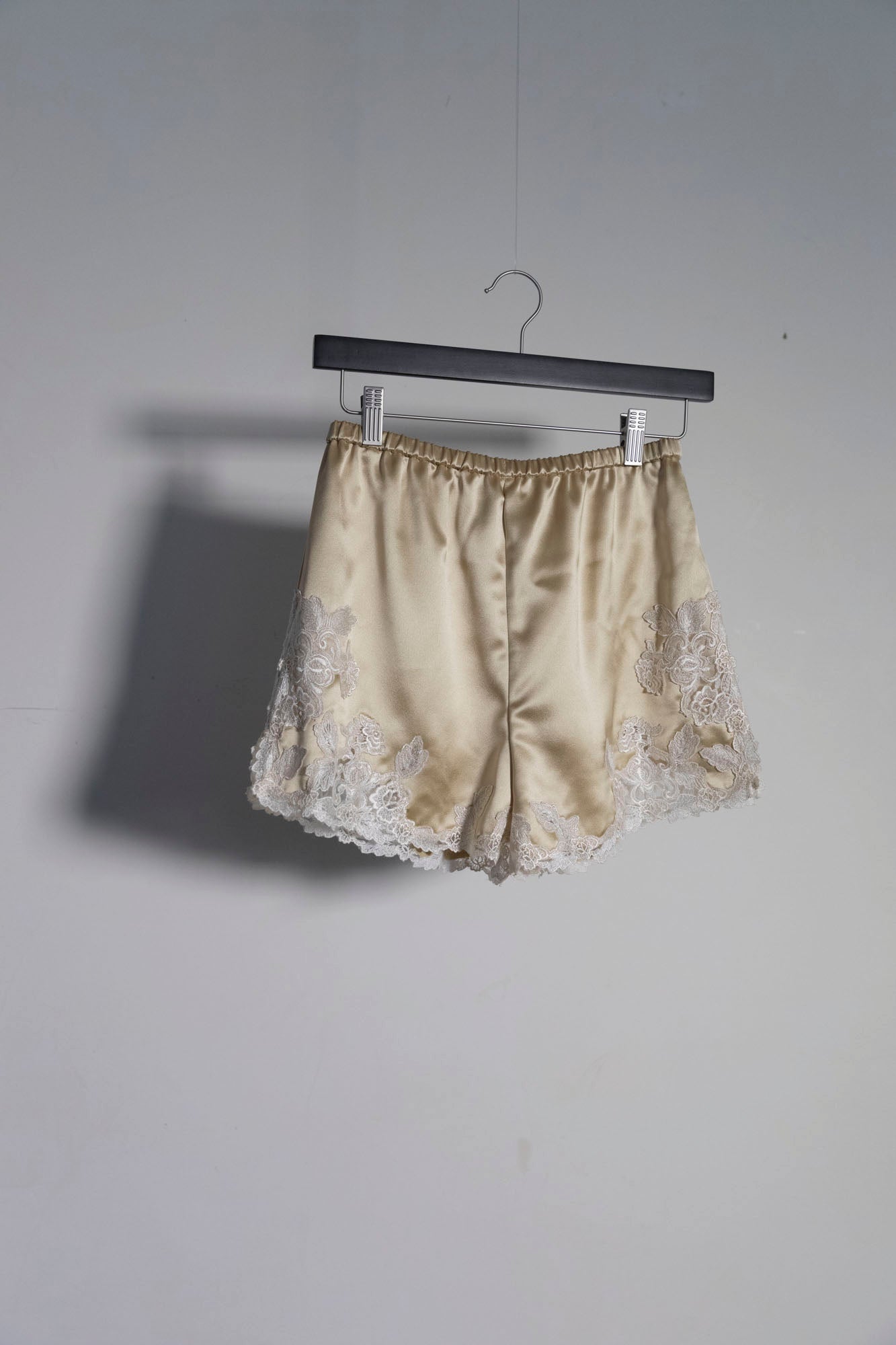 Eri Shorts