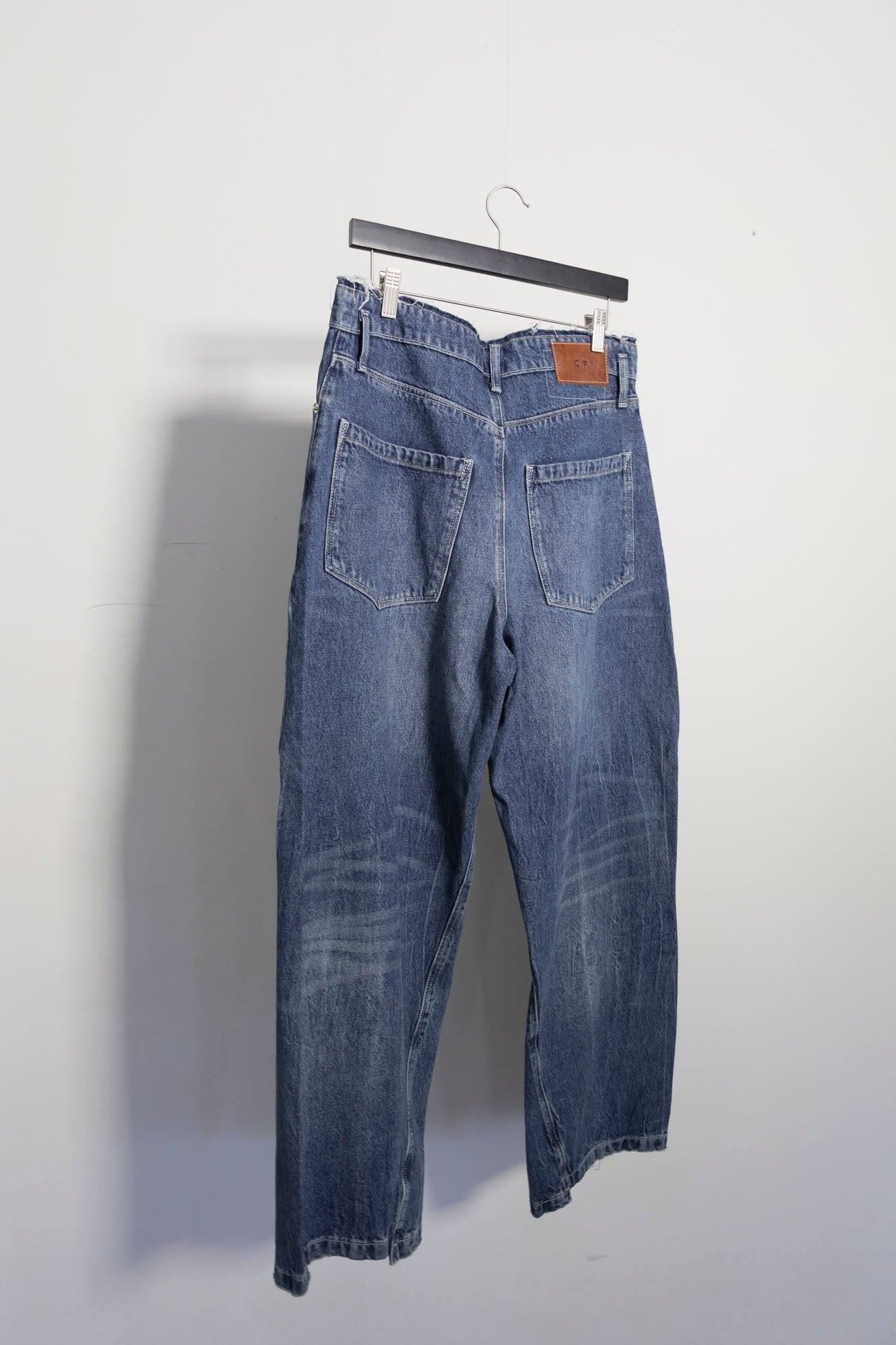 Wobbly Jeans