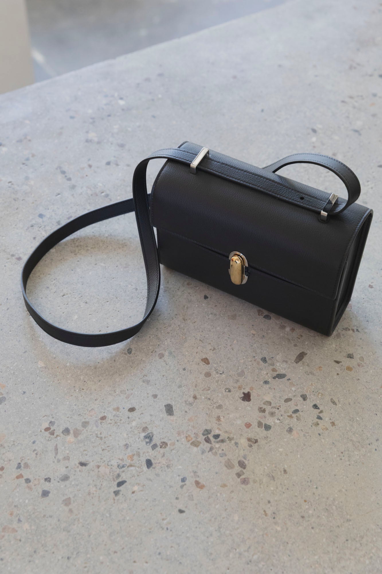 Symmetry 19 Bag