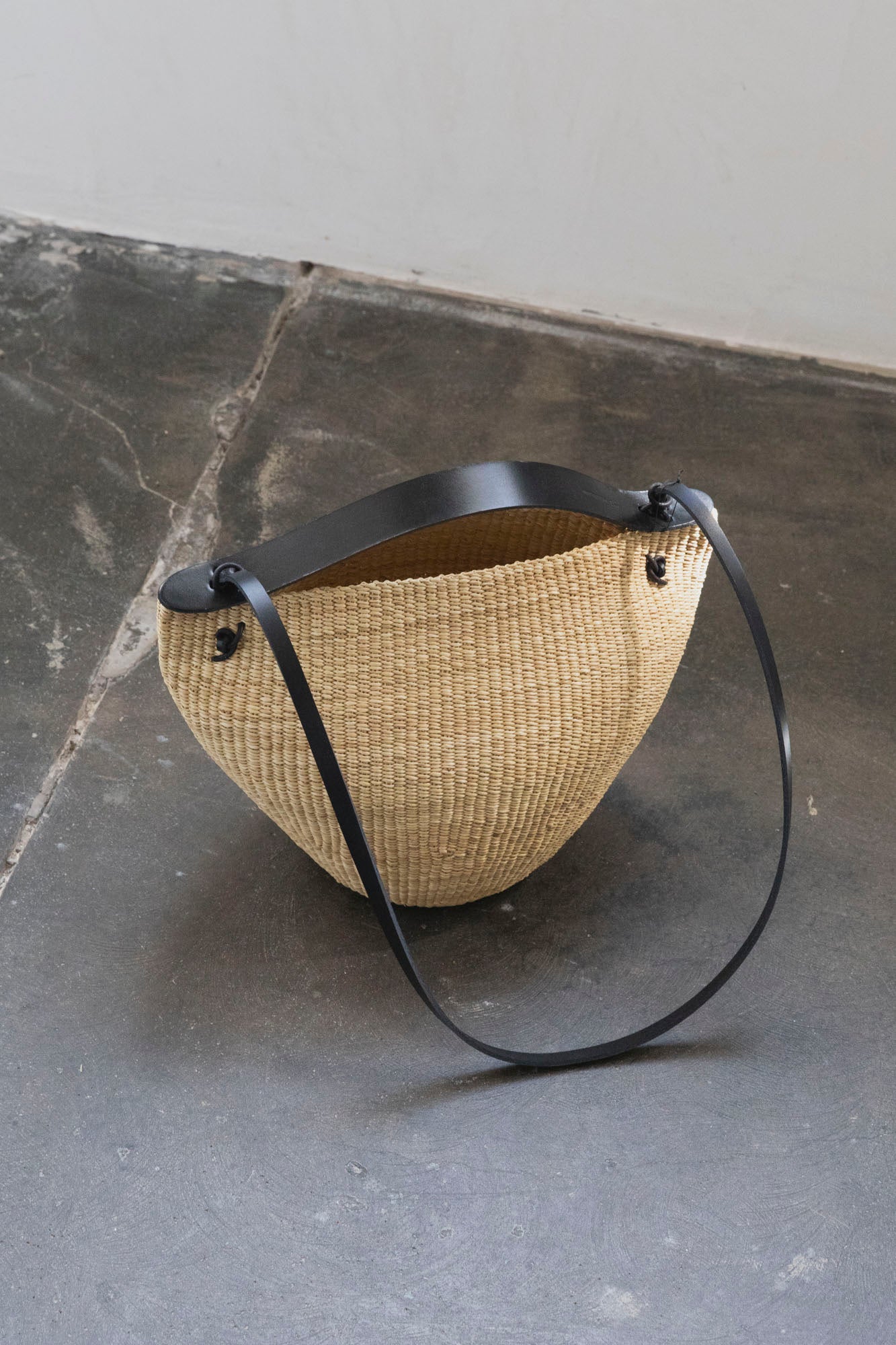 Bell Medium Bag