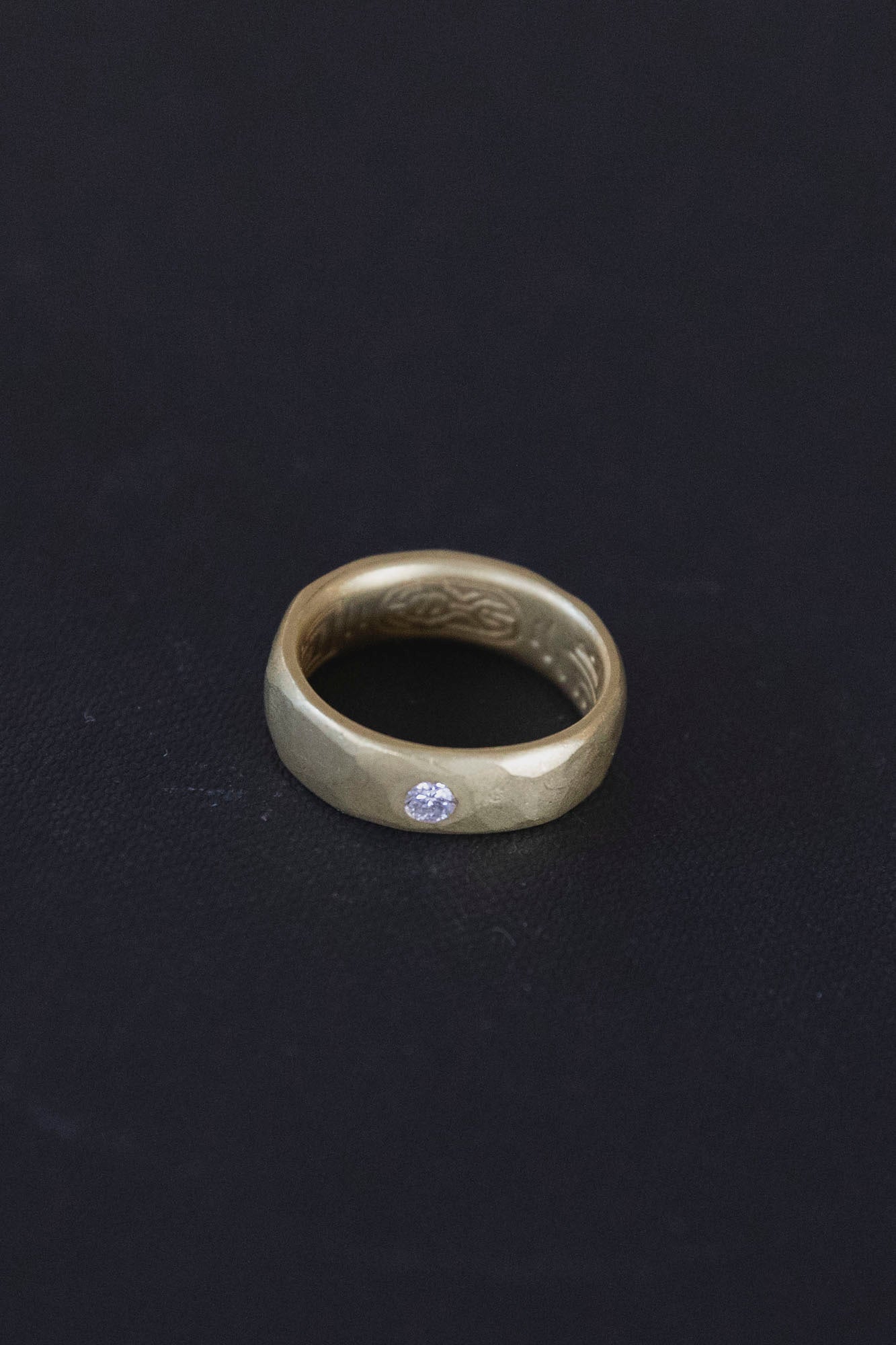 19k Gold and Diamond Solitaire Teka Ring 10231 Sz 9