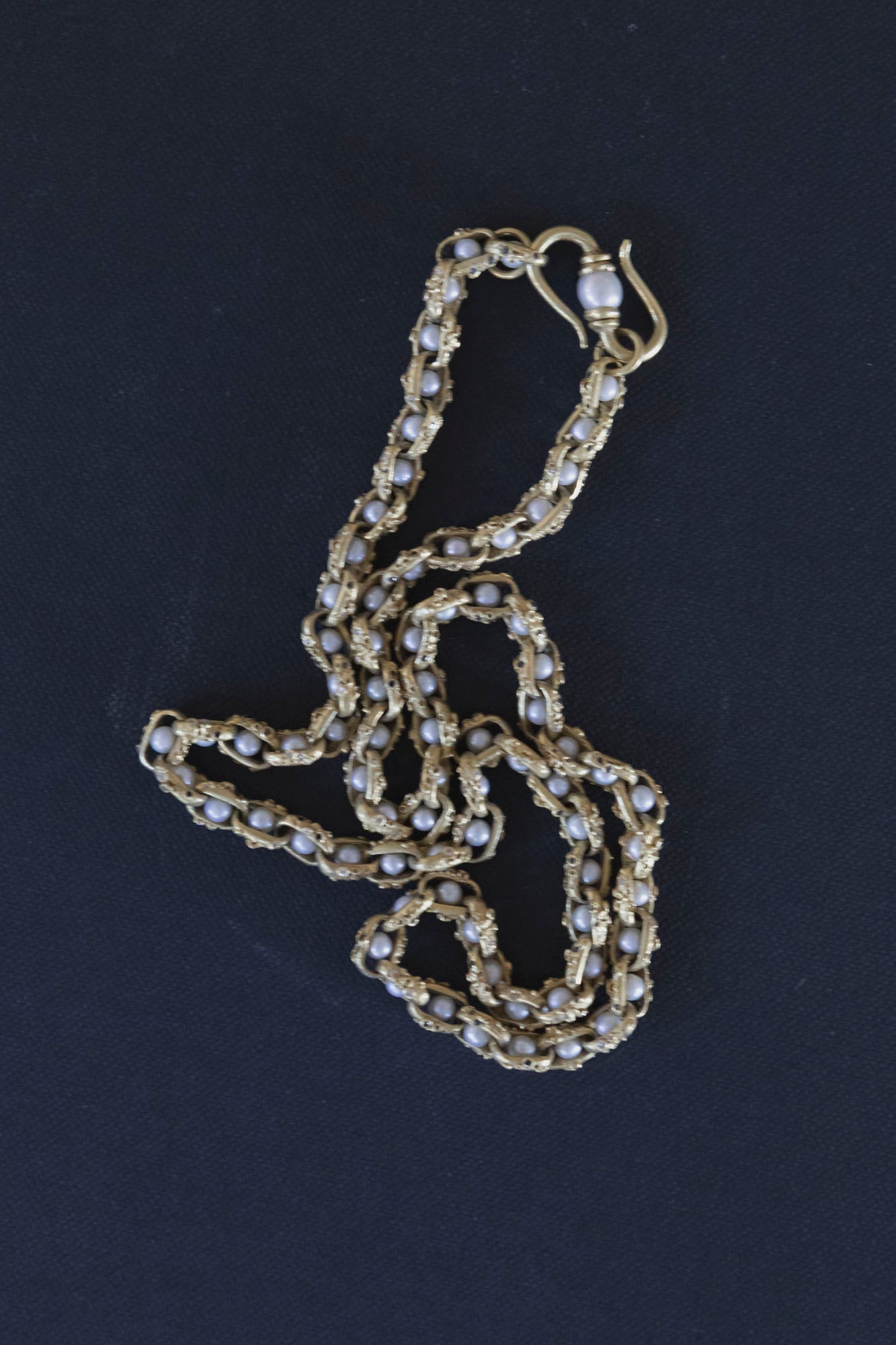 19k Gold, Pearl and Diamond Chain 20 Inches