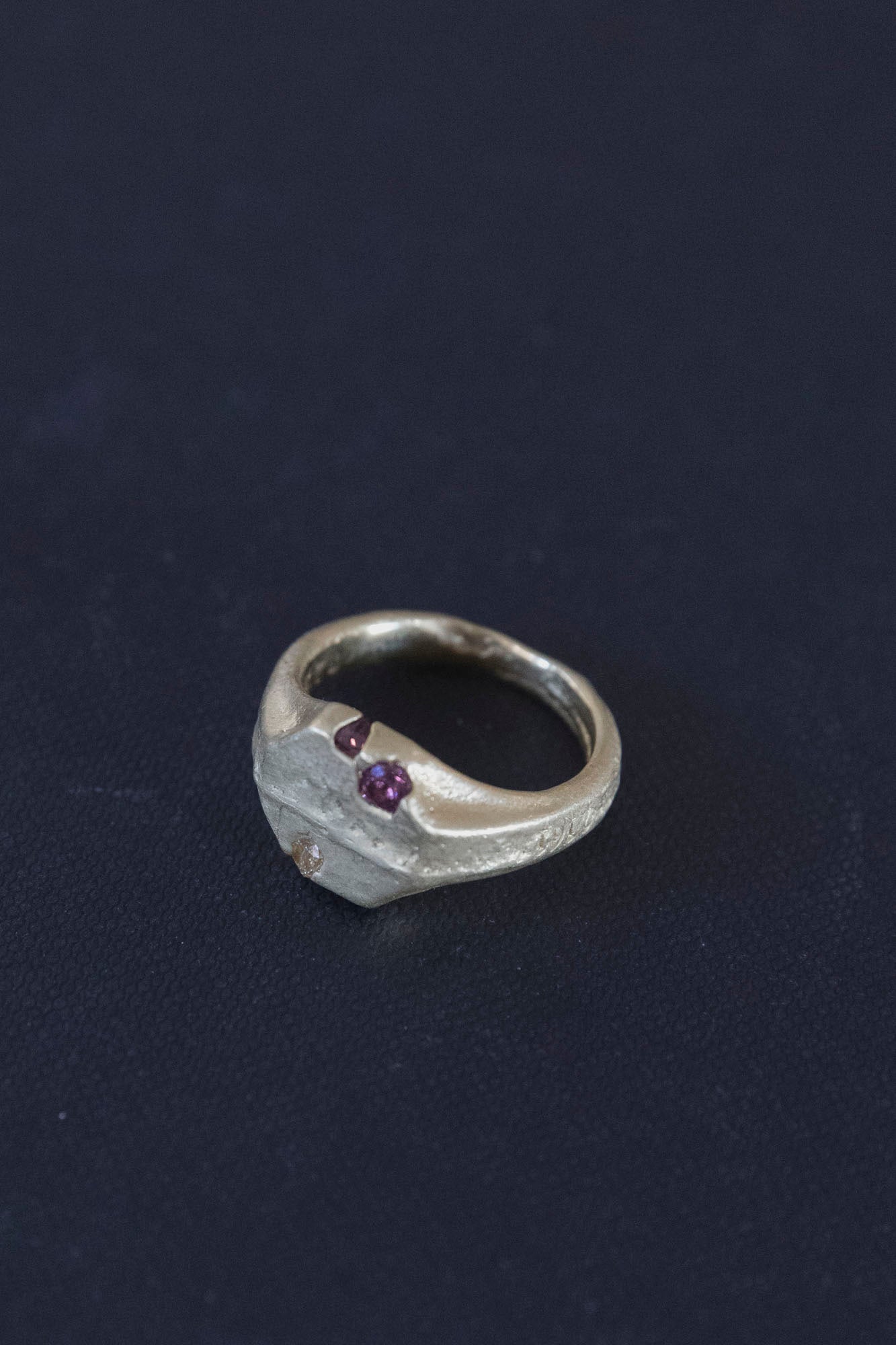19k Gold Multicolor Diamond and Spinel Eko Ring 1251 Sz 7