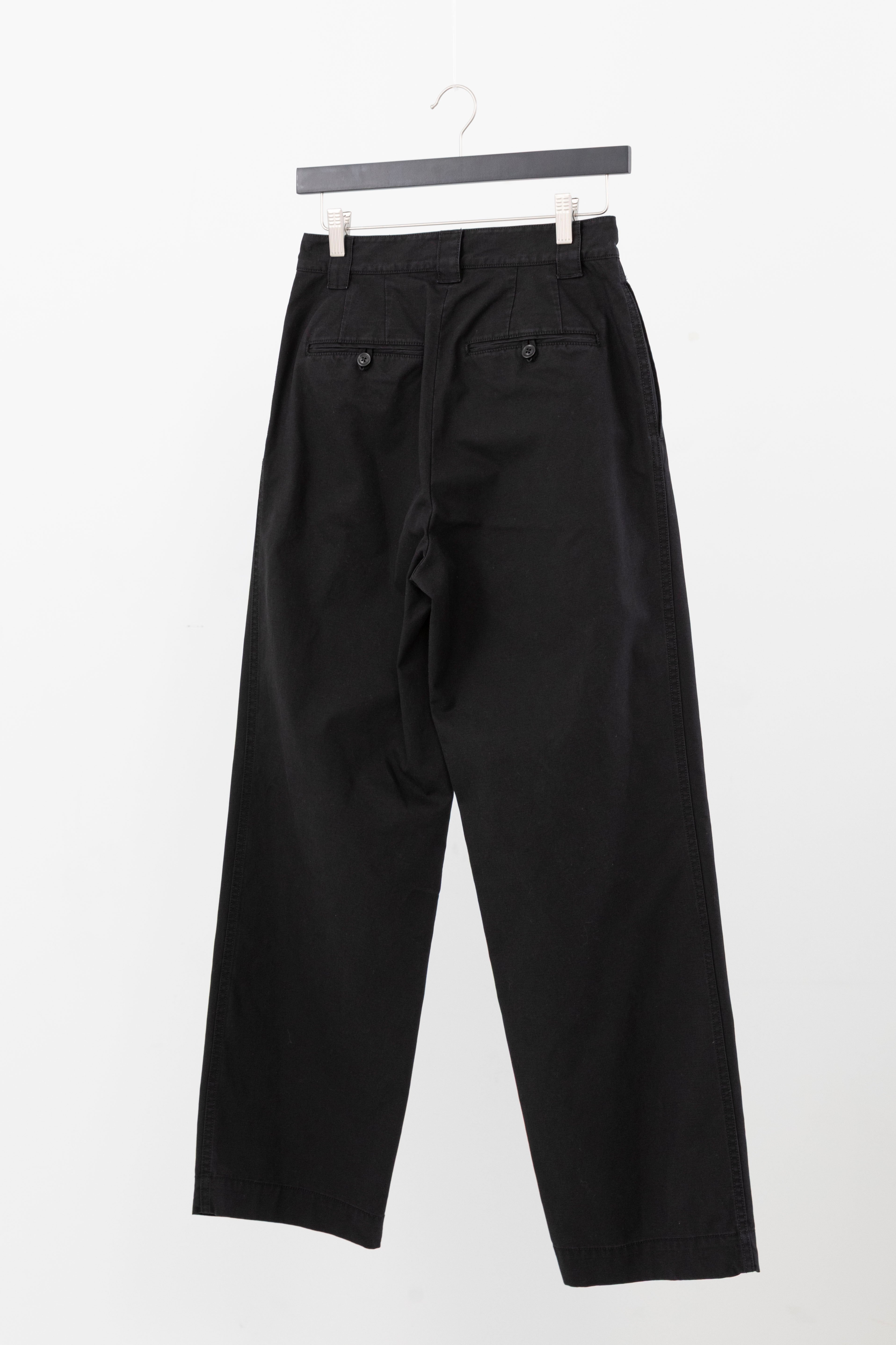 Lena 3 Tuck Pant