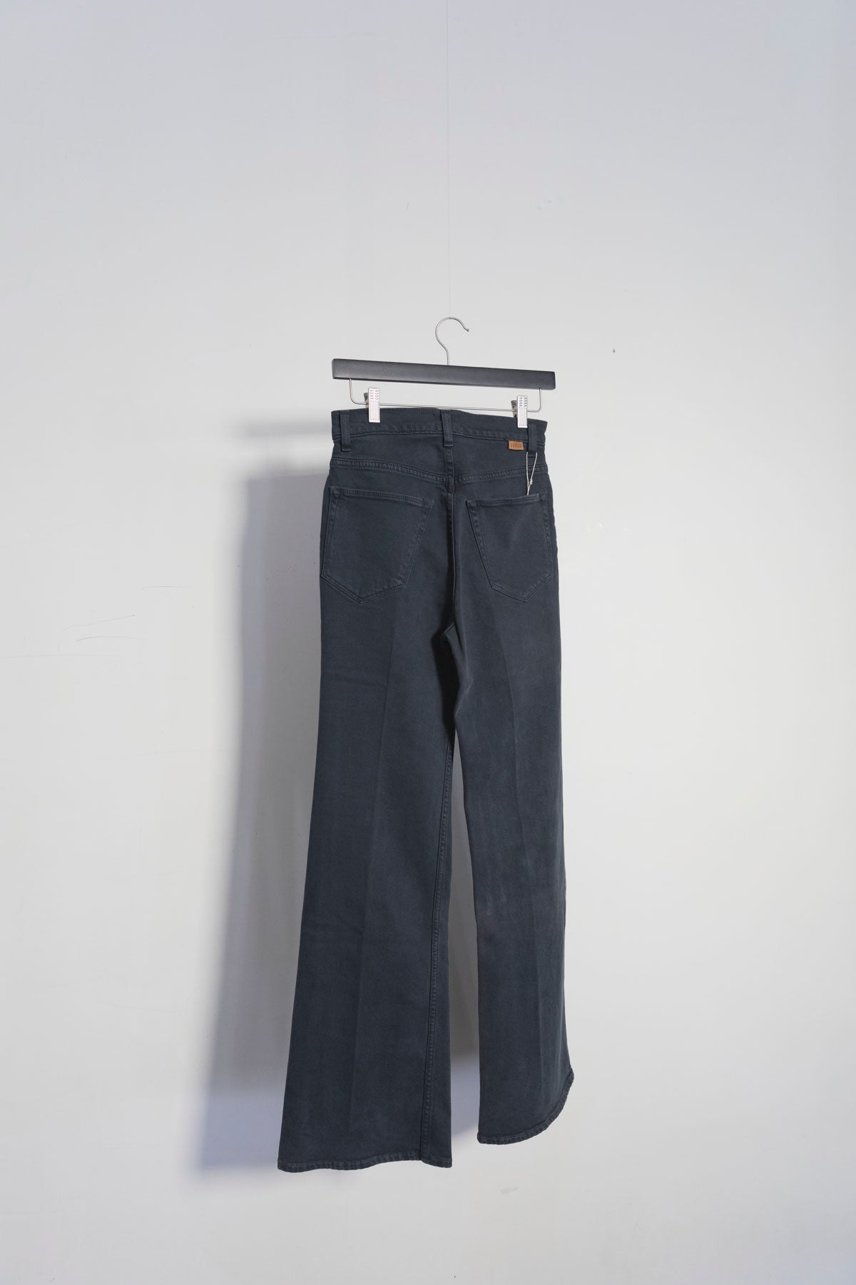 Crease Jean
